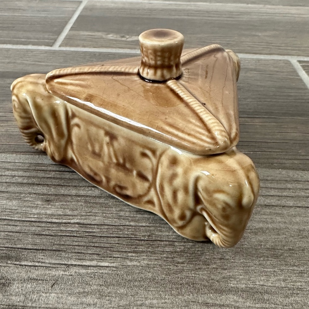 VTG Japan Triangular Covered Elephant Trinket Dish